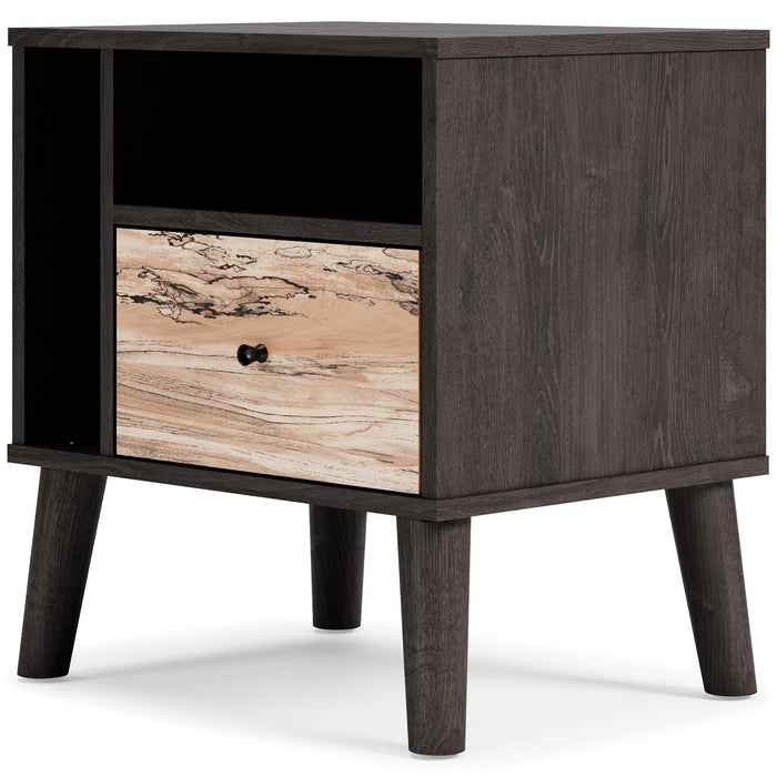 Piperton Nightstand