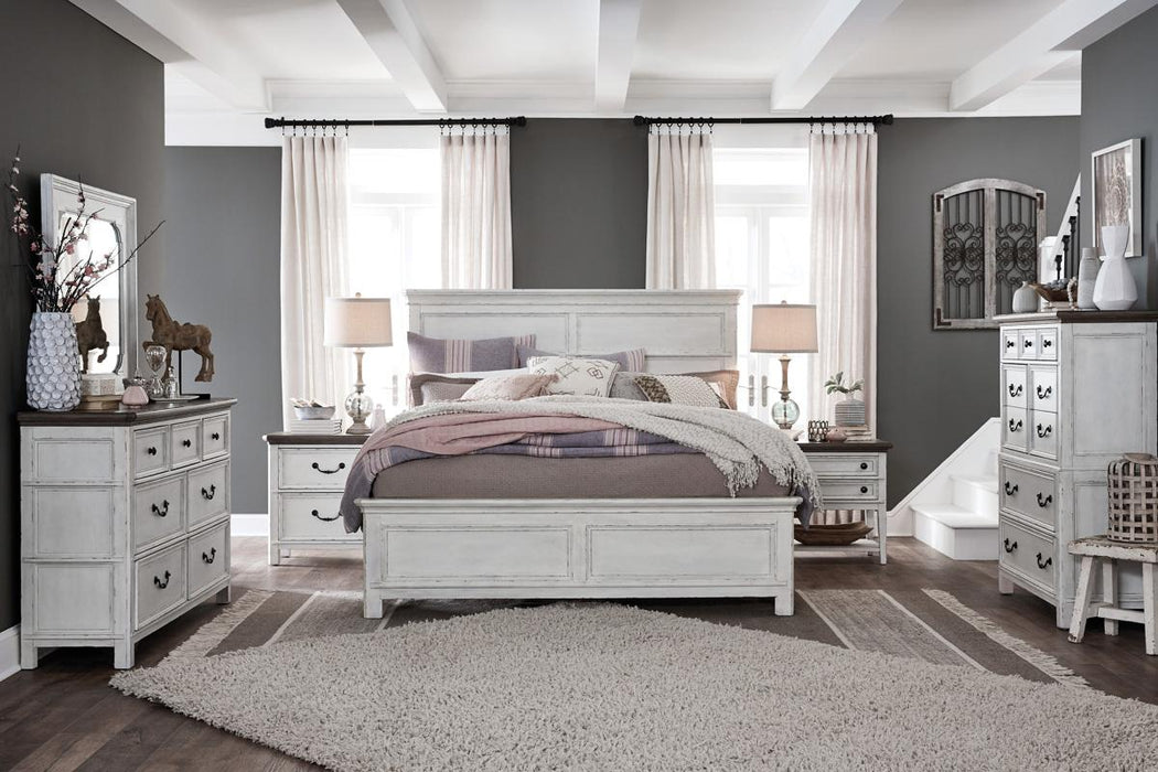 Magnussen Furniture Bellevue Manor Queen Panel Bed in Weathered Shutter White